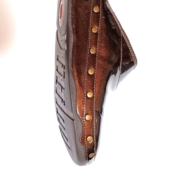 Fitflop Patent Brown Studded Mule Clogs Size 7 - Picture 4 of 9